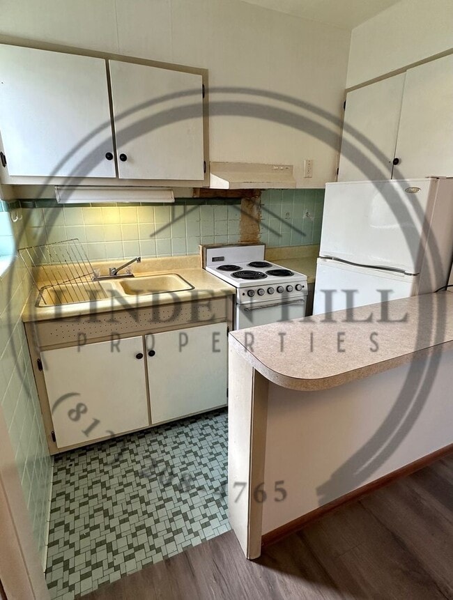 Building Photo - 9999 E US Hwy 40