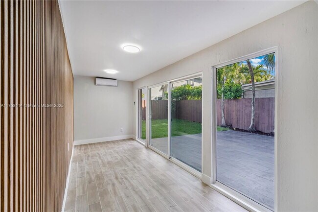 Building Photo - 14725 SW 107th Terrace