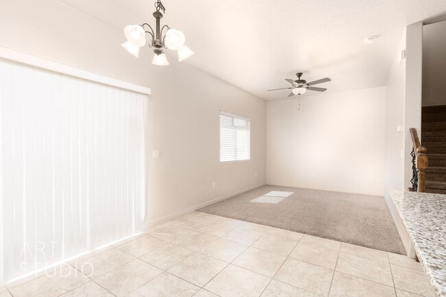 Building Photo - MOVE-IN SPECIAL $100 OFF FIRST MONTH'S REN...