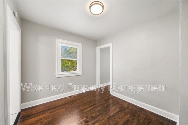 Building Photo - 8329 Park Ave