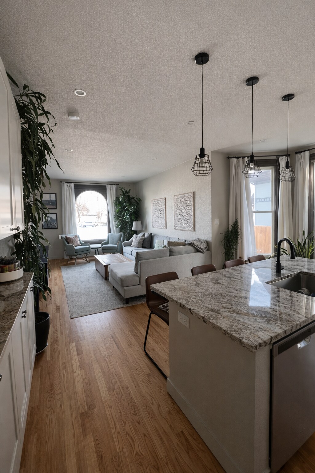 Building Photo - 151 S Lincoln St