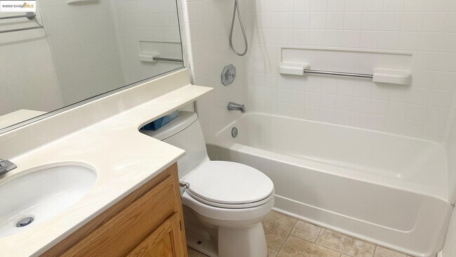 Building Photo - 4537 Pronghorn Way