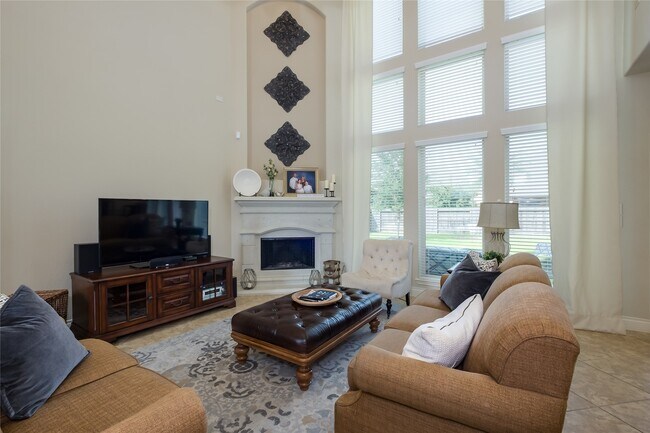 Building Photo - 27707 Lodgemist Ct