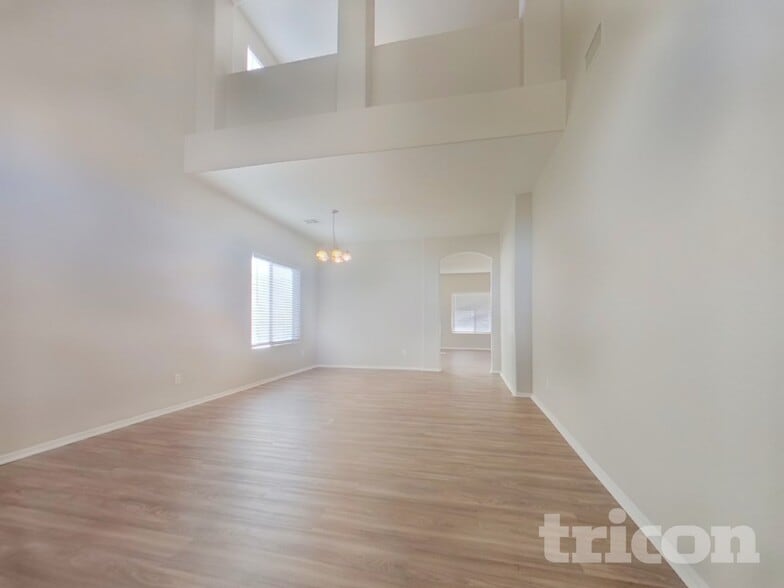 Building Photo - 25825 W Crown King Rd