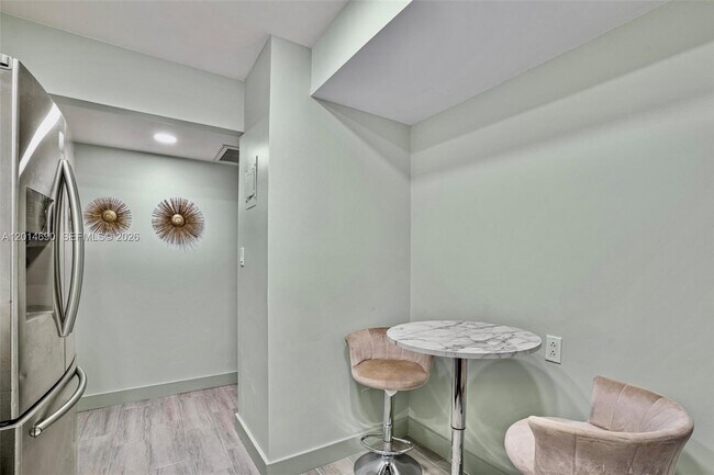 Building Photo - 501 Three Islands Boulevard