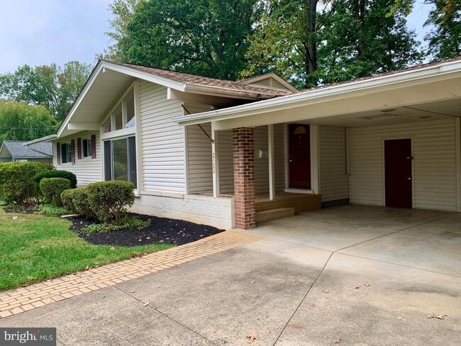 Building Photo - 2622 Occidental Dr