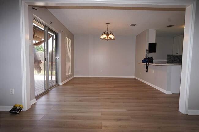 Building Photo - 3130 Windmill St