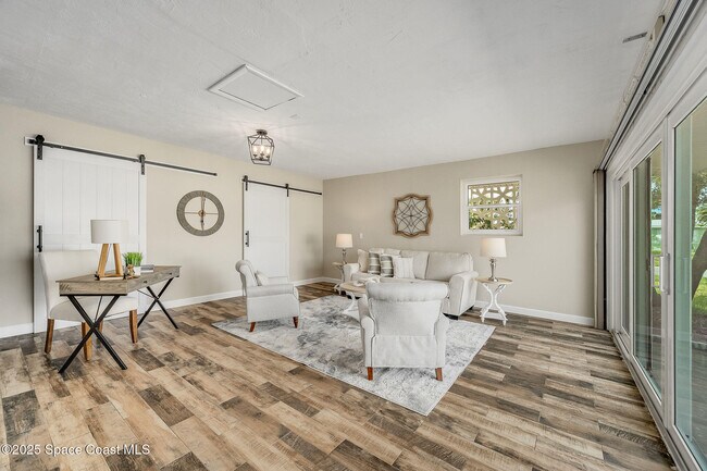 Building Photo - 458 Sandpiper Dr