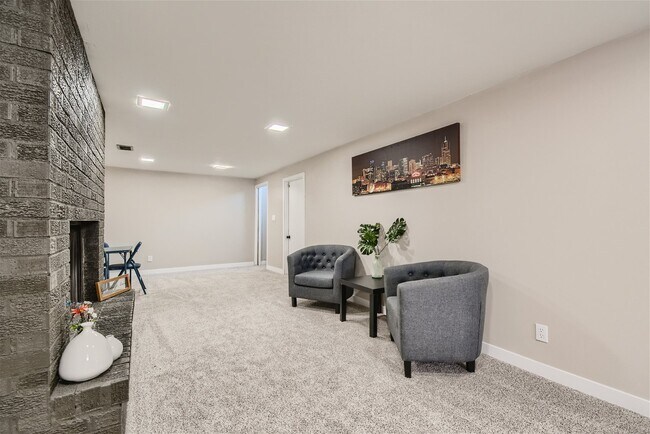 Building Photo - 7604 Reed St