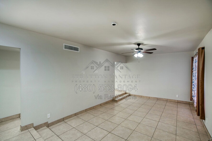 Building Photo - 1814 W Frier Dr