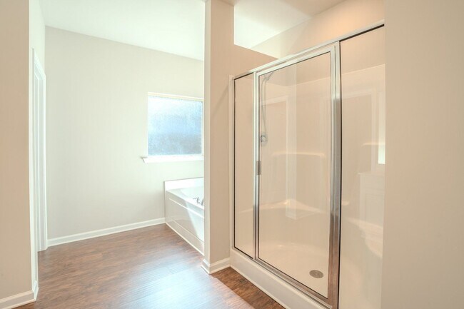 Building Photo - 14145 Lannister Ln