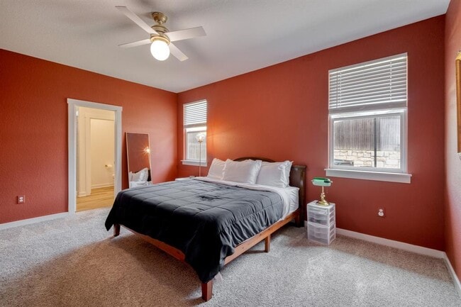 Building Photo - 10003 Baden Ln