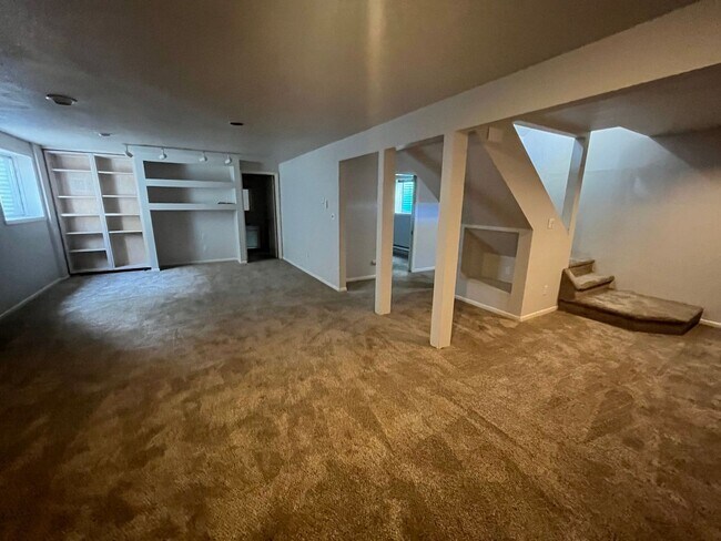 Building Photo - Great Home in West Fort Collins