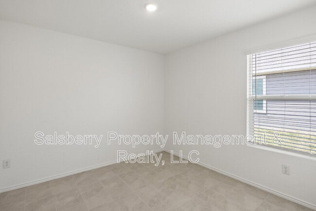 Building Photo - 11807 Marcellus Wy