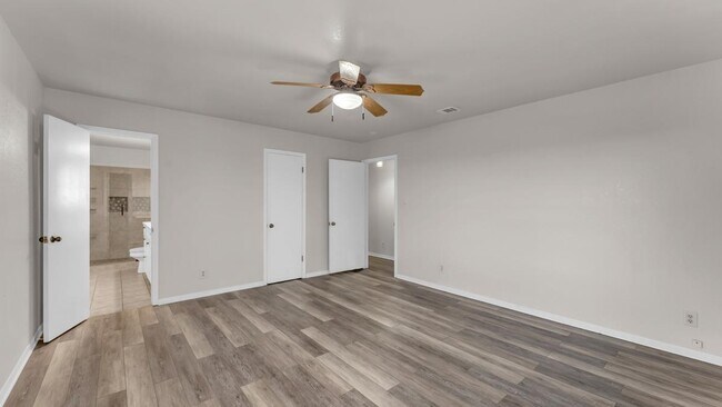 Building Photo - 352 Lookout Mountain