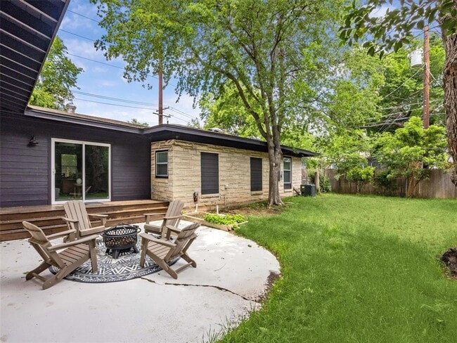 Building Photo - 5807 Shoalwood Ave