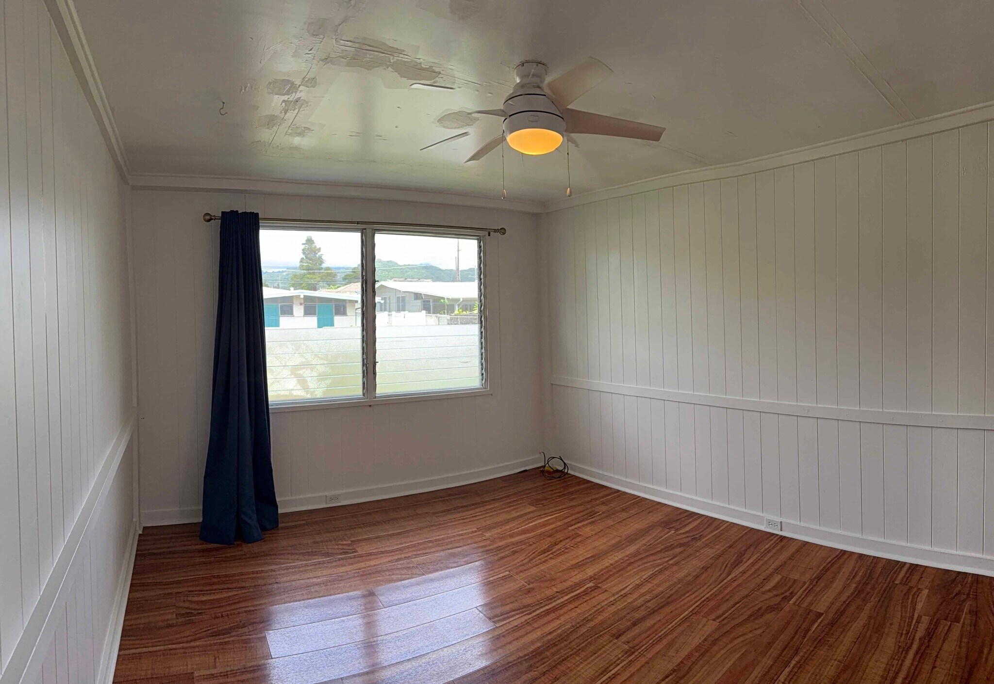 Building Photo - 448 Ulupaina St
