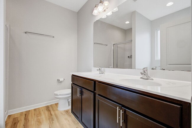 Building Photo - 403 War Admiral Ln