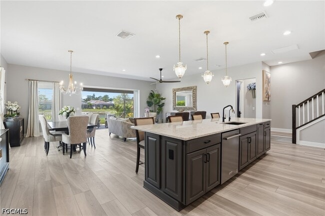 Building Photo - 3549 Pilot Cir