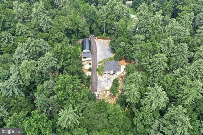 Building Photo - 999A Brysonia-Wenksville Rd