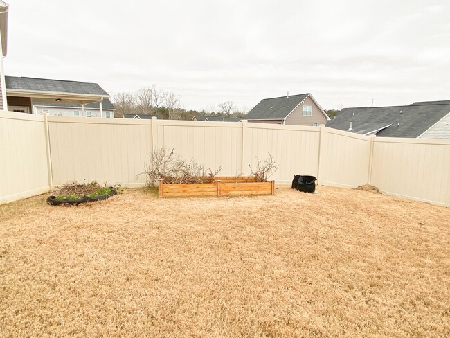 Building Photo - 3-story Stunner in Chandler Ridge, Clayton!!