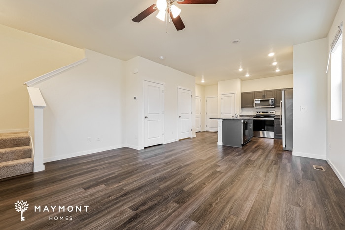 Building Photo - 13501 Oneida Ln