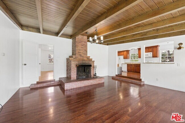 Building Photo - 1377 Appleton Way