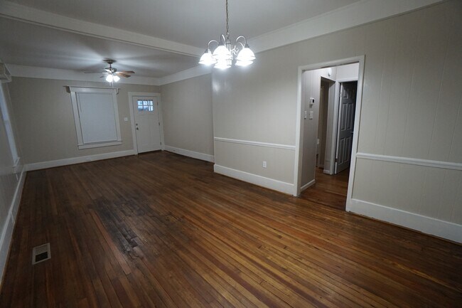 Building Photo - 1194 Birmingham St