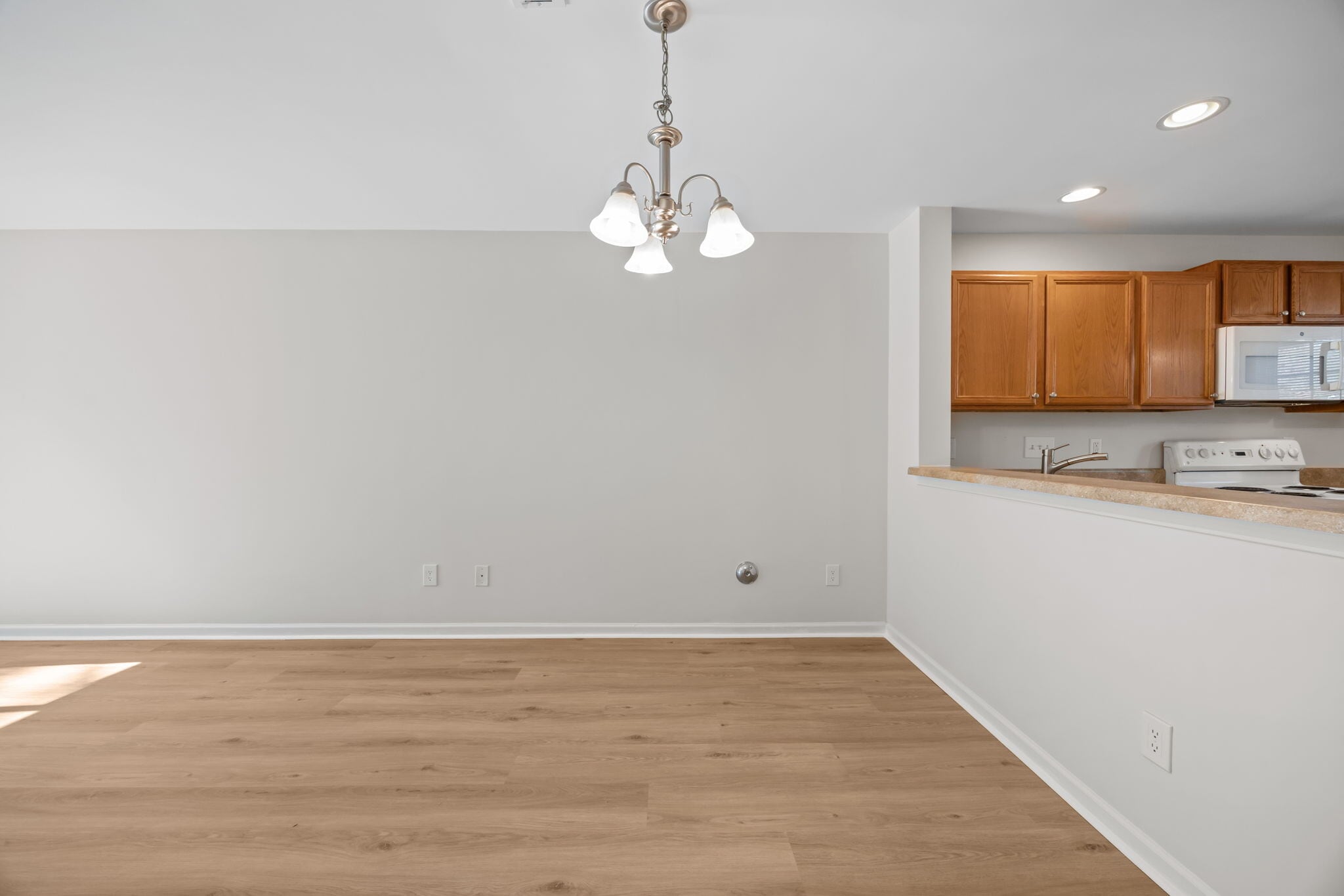 Building Photo - 8024 River Watch Lane