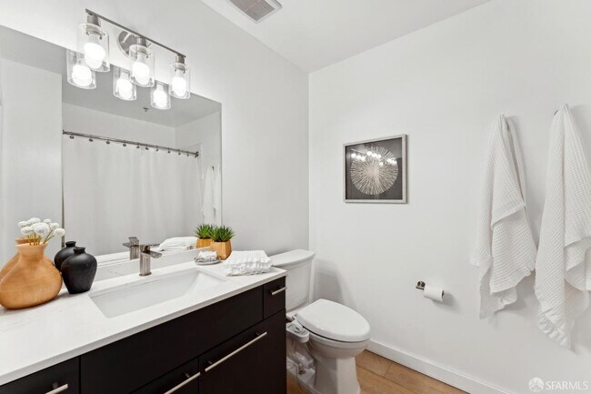 Building Photo - 1510 Park Ave