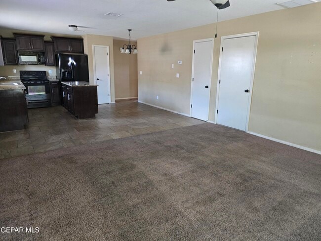 Building Photo - 808 Ballard Shapleigh Pl