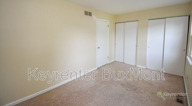 Building Photo - 403 Avenue A