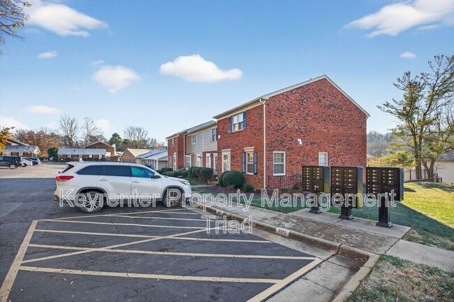 Building Photo - 4902 Tower Rd