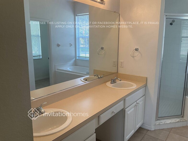 Building Photo - 1746 Brookstone Way