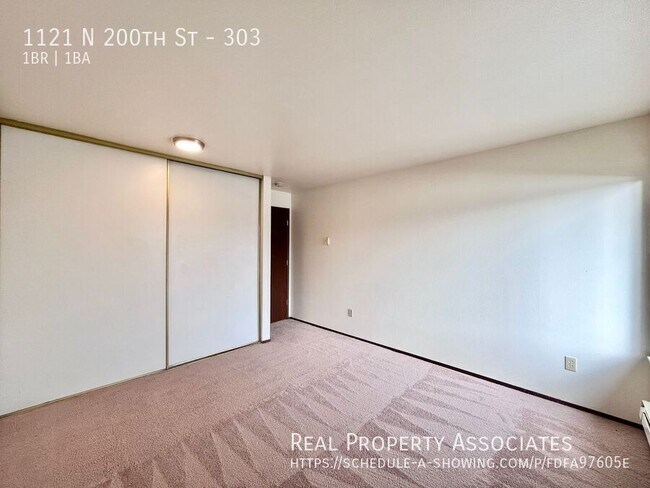 Building Photo - 1121 N 200th St