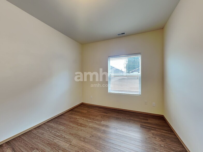 Building Photo - 11102 179th Ave Ct E