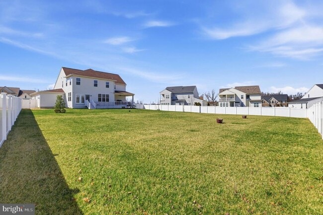 Building Photo - 6702 Savannah Dr