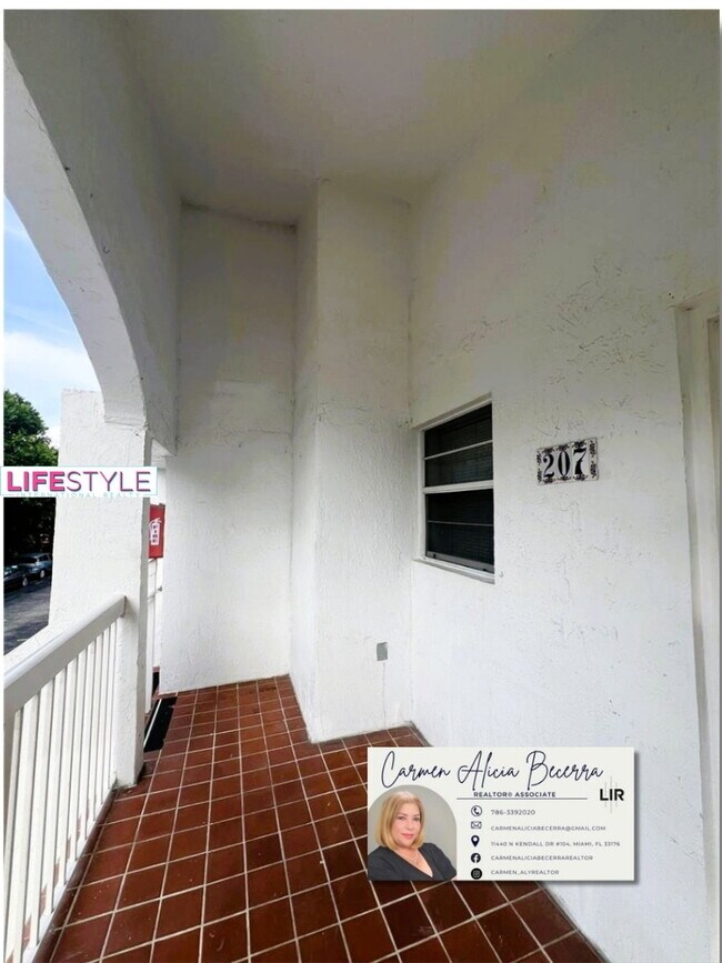 Building Photo - 15315 SW 76th Terrace