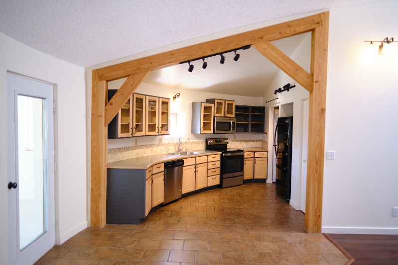 Building Photo - 2908 Black Fox Run Ln