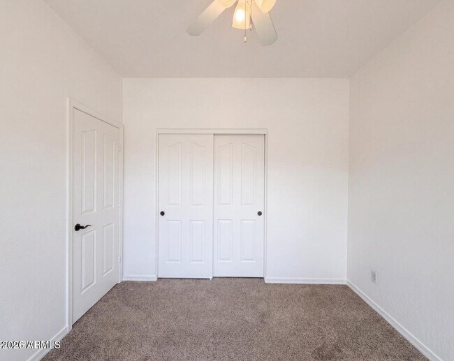 Building Photo - 606 W Beautiful Ln