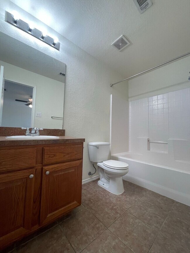 Building Photo - 8436-8438 Jay Street