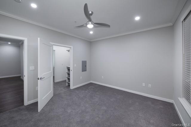 Building Photo - 119 Searing Ave