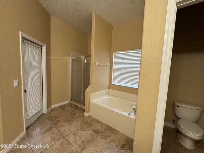 Building Photo - 5526 Indigo Crossing Dr