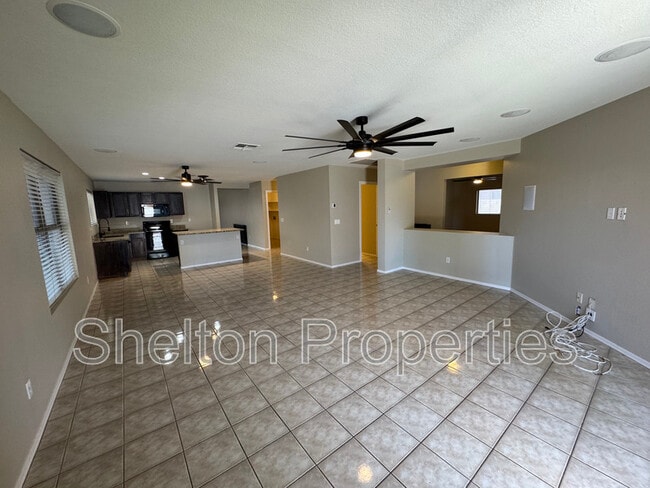 Building Photo - 15608 W Acapulco Ln