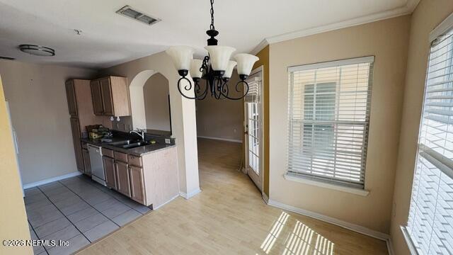 Building Photo - 7800 Point Meadows Dr