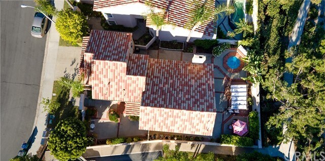 Building Photo - 23 Las Cruces