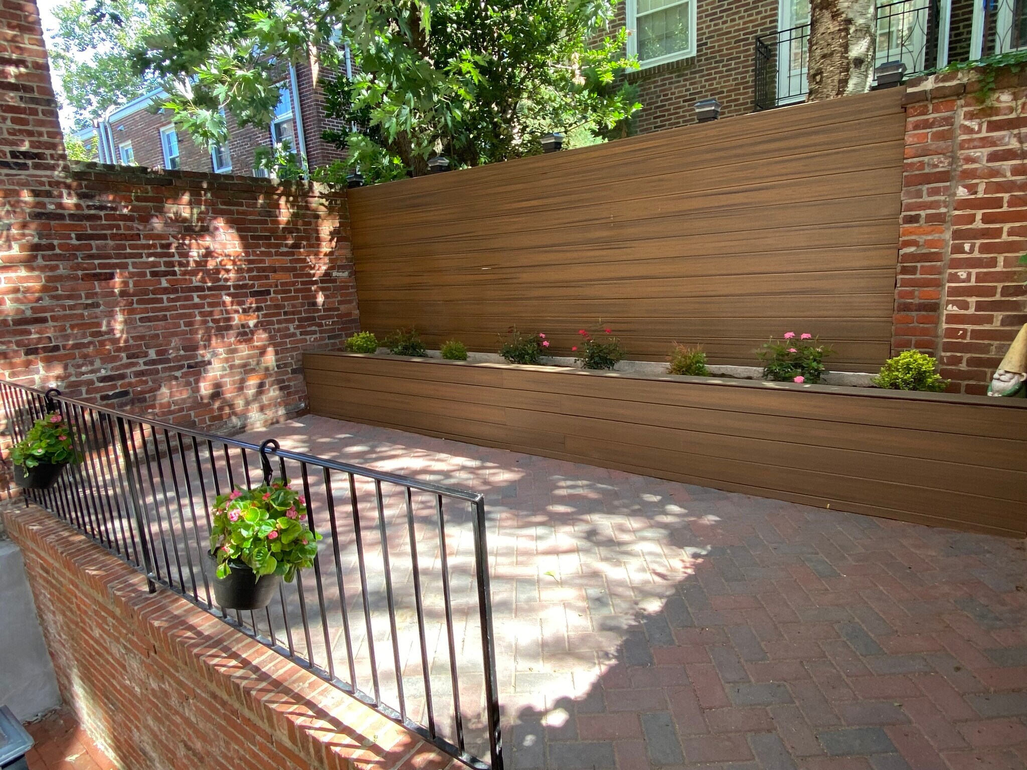 Building Photo - 722 Lombard St