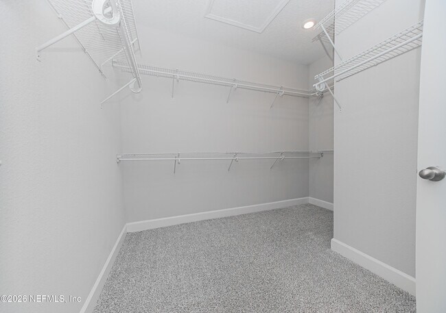 Building Photo - 33 Ibiza Ct