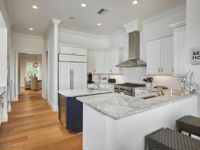 Building Photo - 377 Pirates Bight