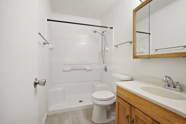 Building Photo - 1512 N Highland Ave